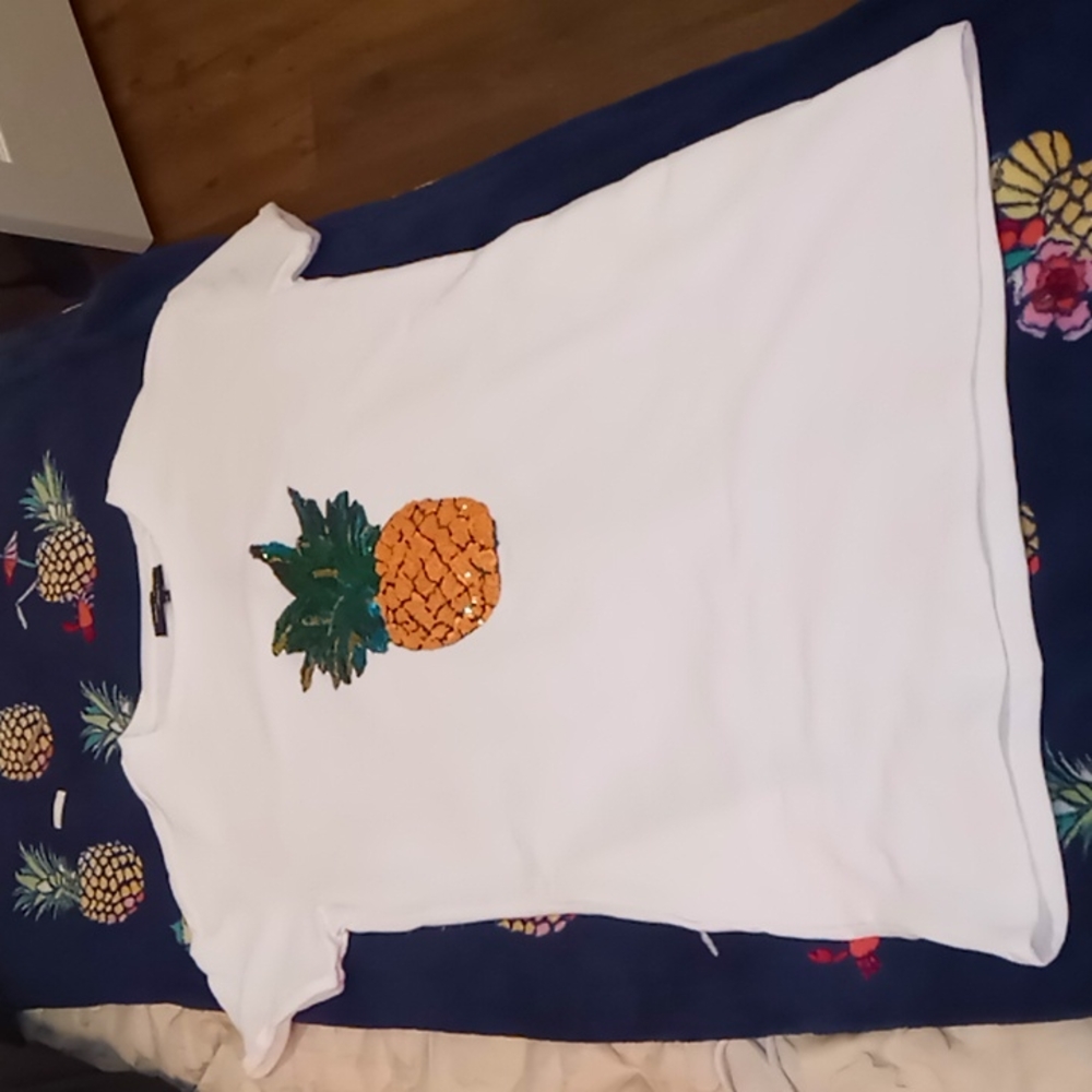 Romeo + Juliet Couture Pineapple Dress